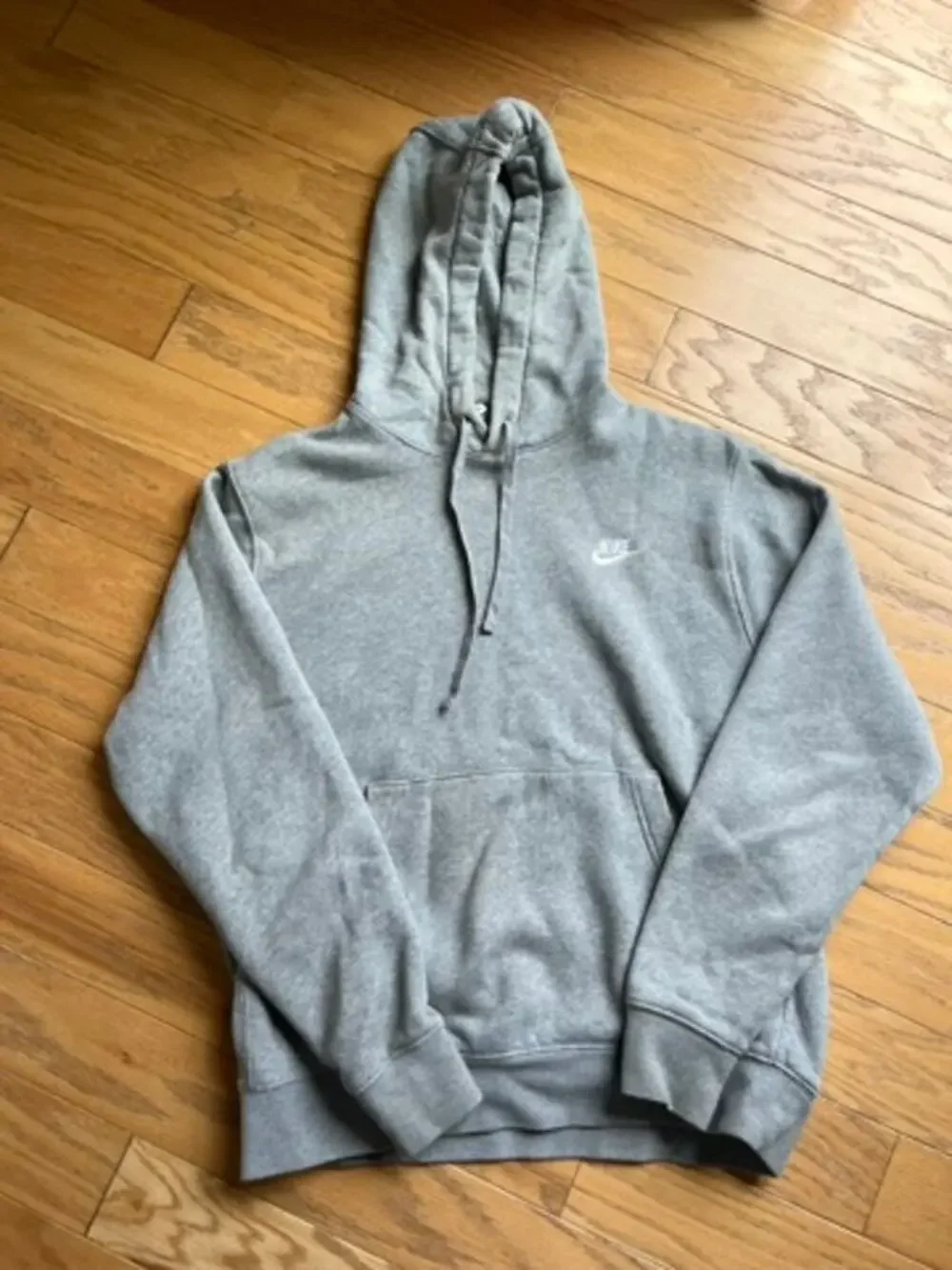 Nike Sportswear Club Fleece Pullover Hoodie